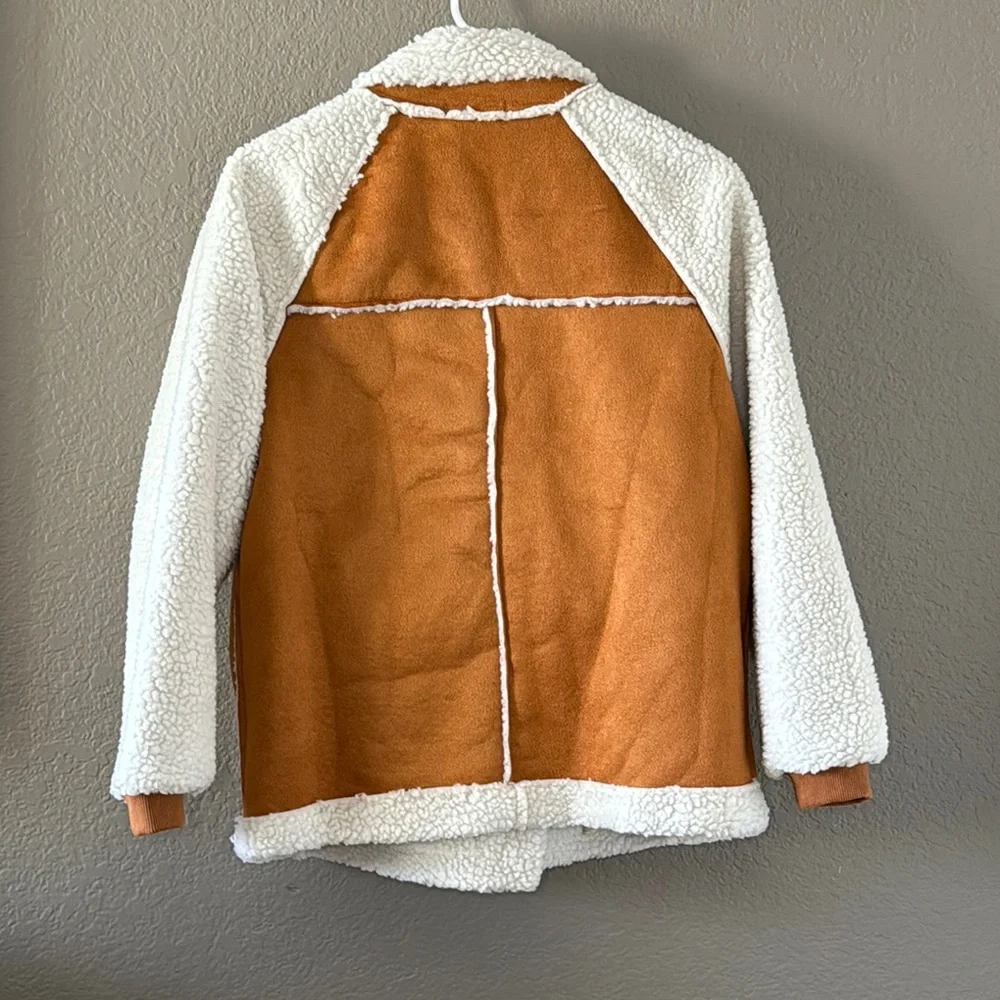 Sherpa Lined Jacket - White and Tan - Picture 2 of 4